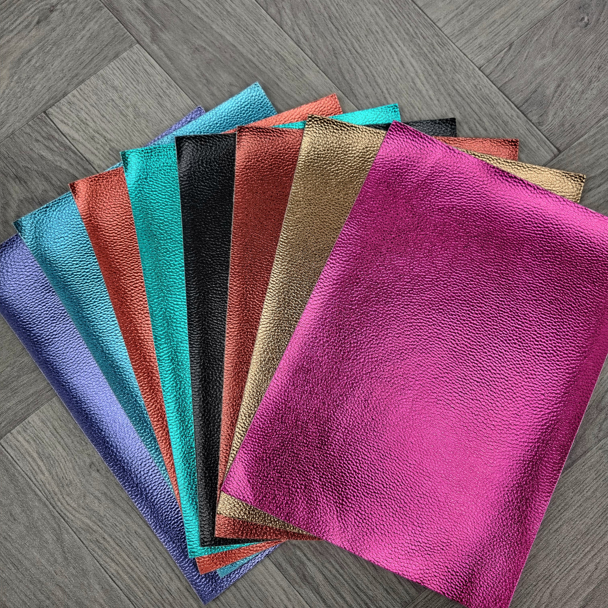 8pcs Metallic texture 20x30cm Pack Faux leather / vinyl fabric
