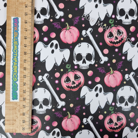 Cute Halloween Faux leather / vinyl fabric. 40x66cm roll