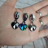 Geo Heart zip pull #5