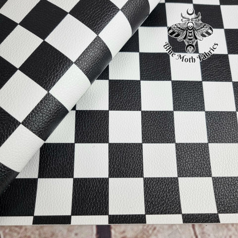 Checkerboard 1inch Textured faux leather / vinyl fabric. 39x66cm roll