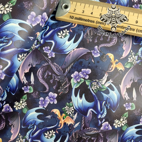 Dragons Faux leather / vinyl fabric. 39x66cm roll