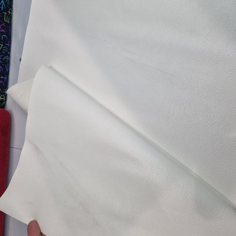 40x70cm. BOLT END.SOME MARKS.white Solid realistic texture version 2 Faux leather / vinyl fabric.