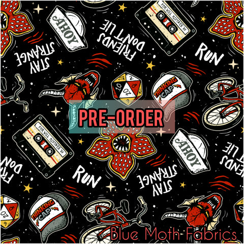 PRE-ORDER. Strange faux leather / vinyl fabric. 39x130cm