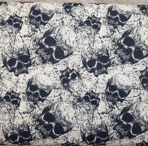 73cm BOLT ENS. Sketch skulls 100% woven cotton fabric - BlueMothFabrics